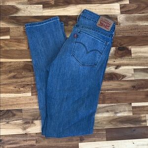 Levi’s 712 Slim Jeans- Simple Blue